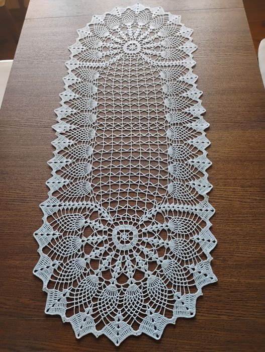 Bieżnik szydełkowy handmade