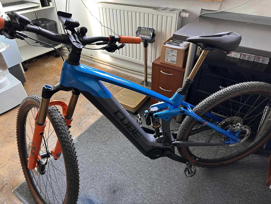 Rower elektryczny Cube Stereo Hybrid 140 Actionteam