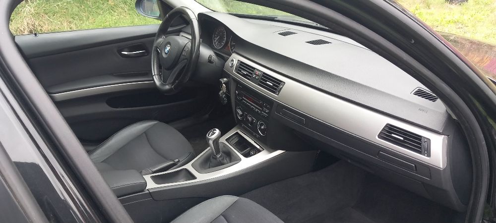 Sprzedam BMW3 2,0 zadbana tylko 167 tys km bogate wyposażenie