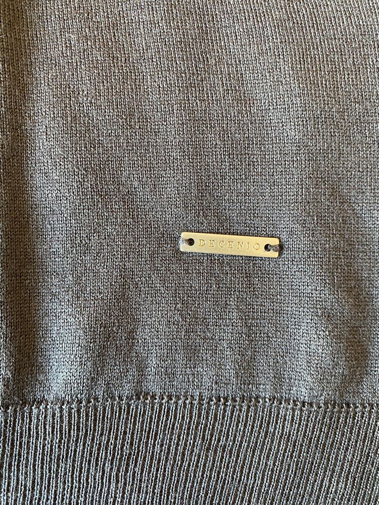 Sweater Cinzenta da Decenio