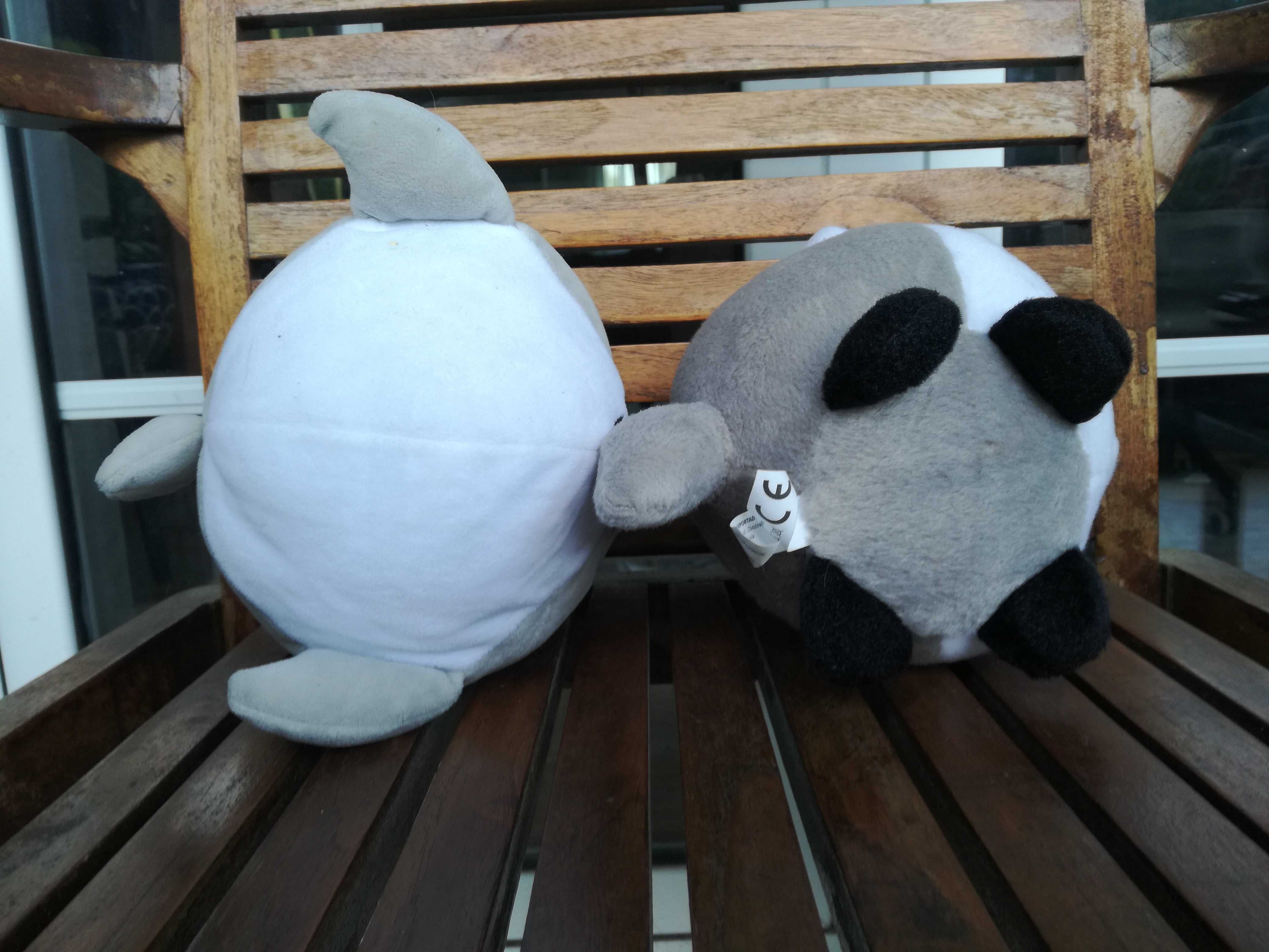 Peluches fofinhos Texugo e Baleia