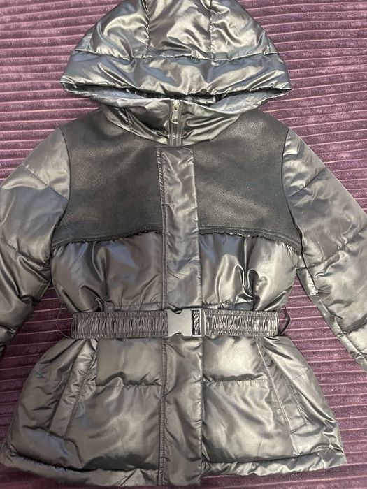 Куртка жіноча осіння чорна