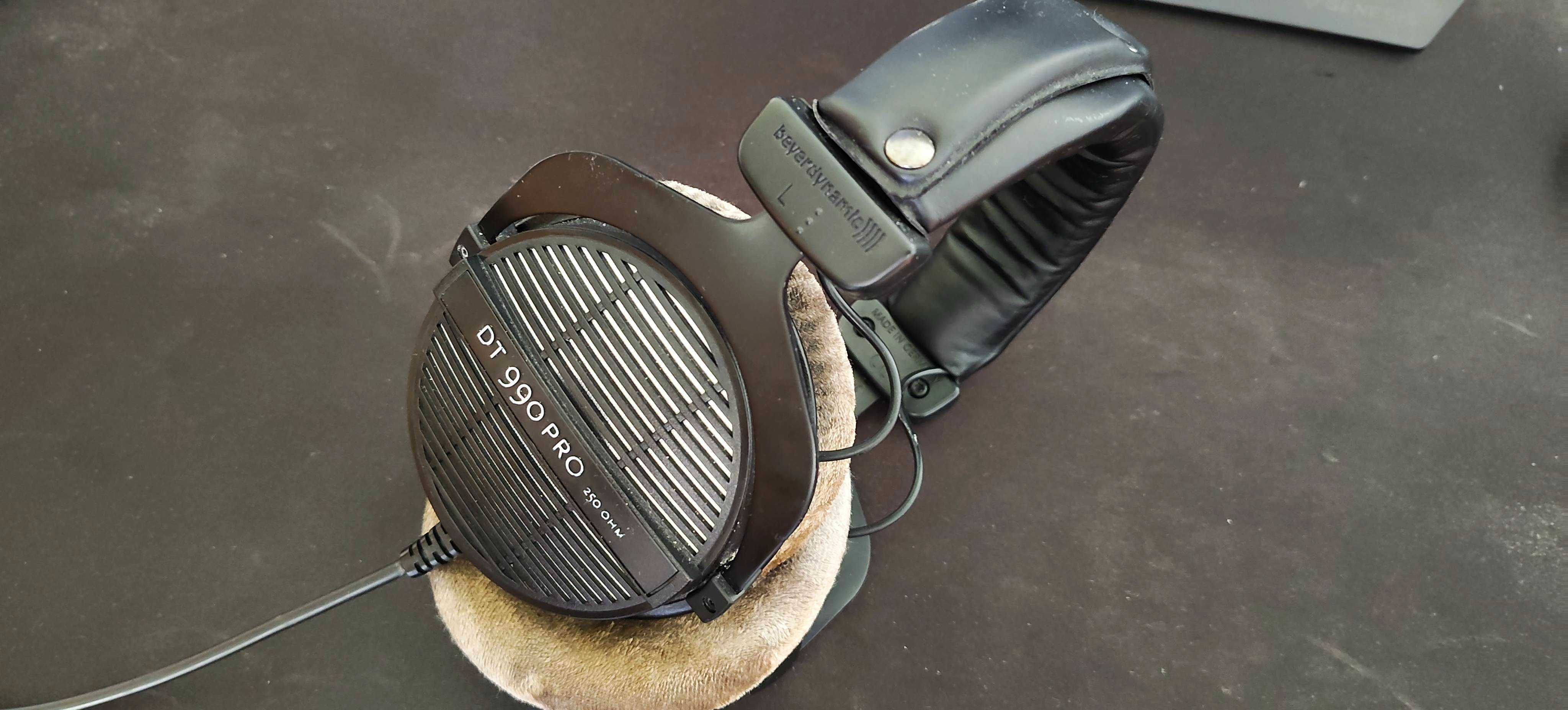 Słuchawki DT 990, Interfejs audio U-Phoria UMC 22, Mikrofon MXL 770
