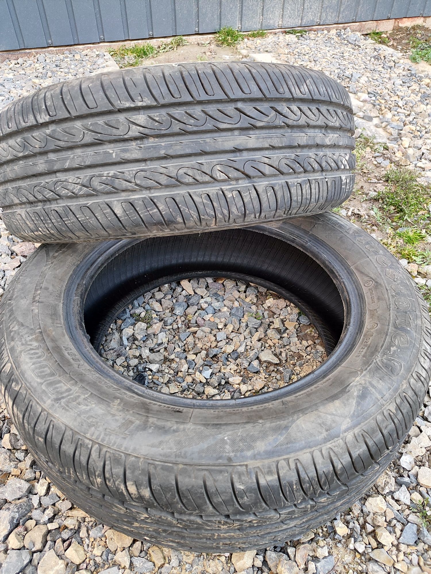 Opony letnie 195/60/15 jak nowe
