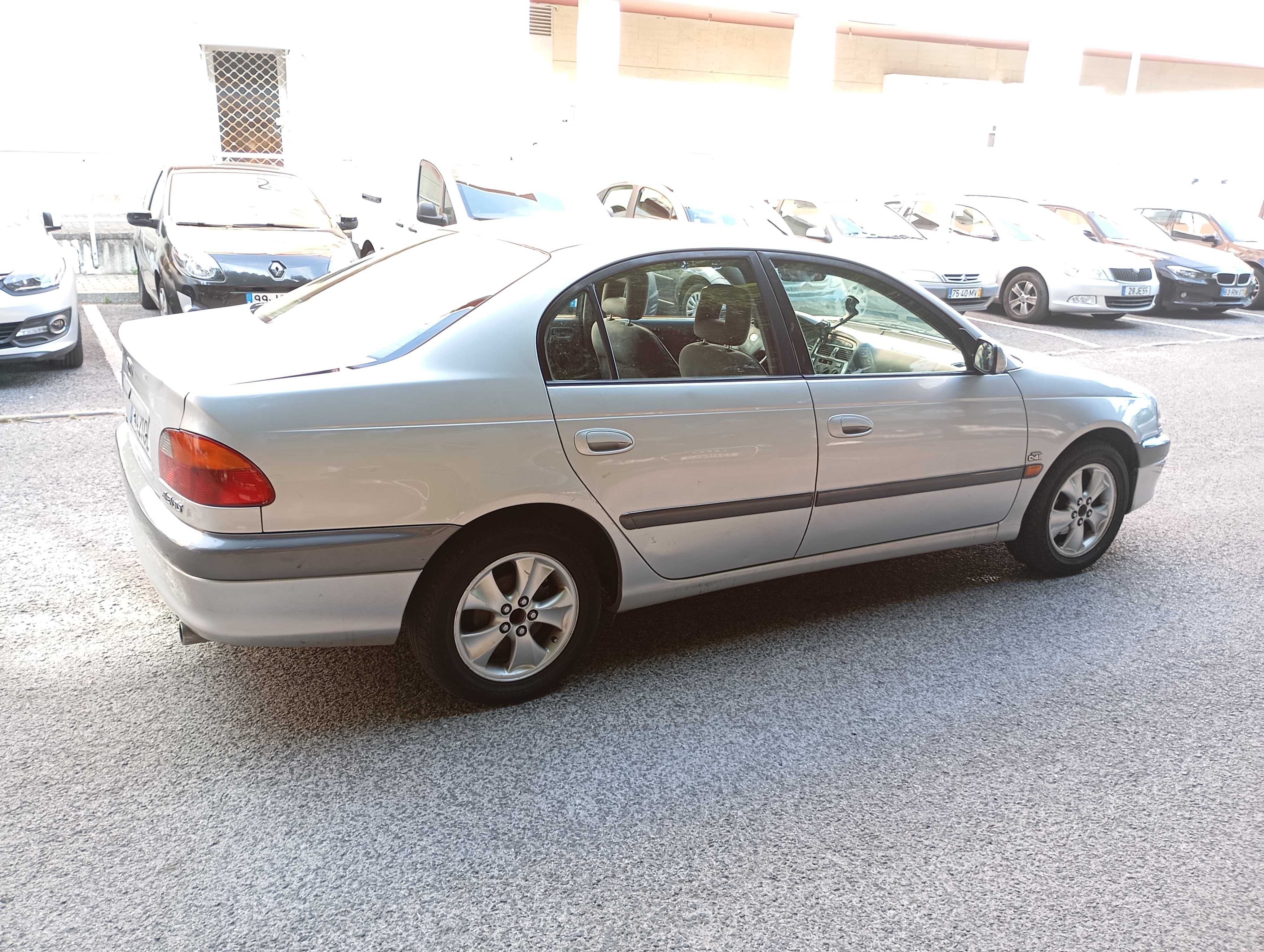 Toyota Avensis 1999