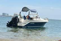 Quiksilver 550 semi- cabinado