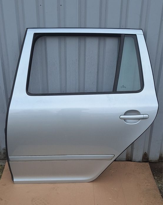 Двері до Шкода skoda octavia a5 fl