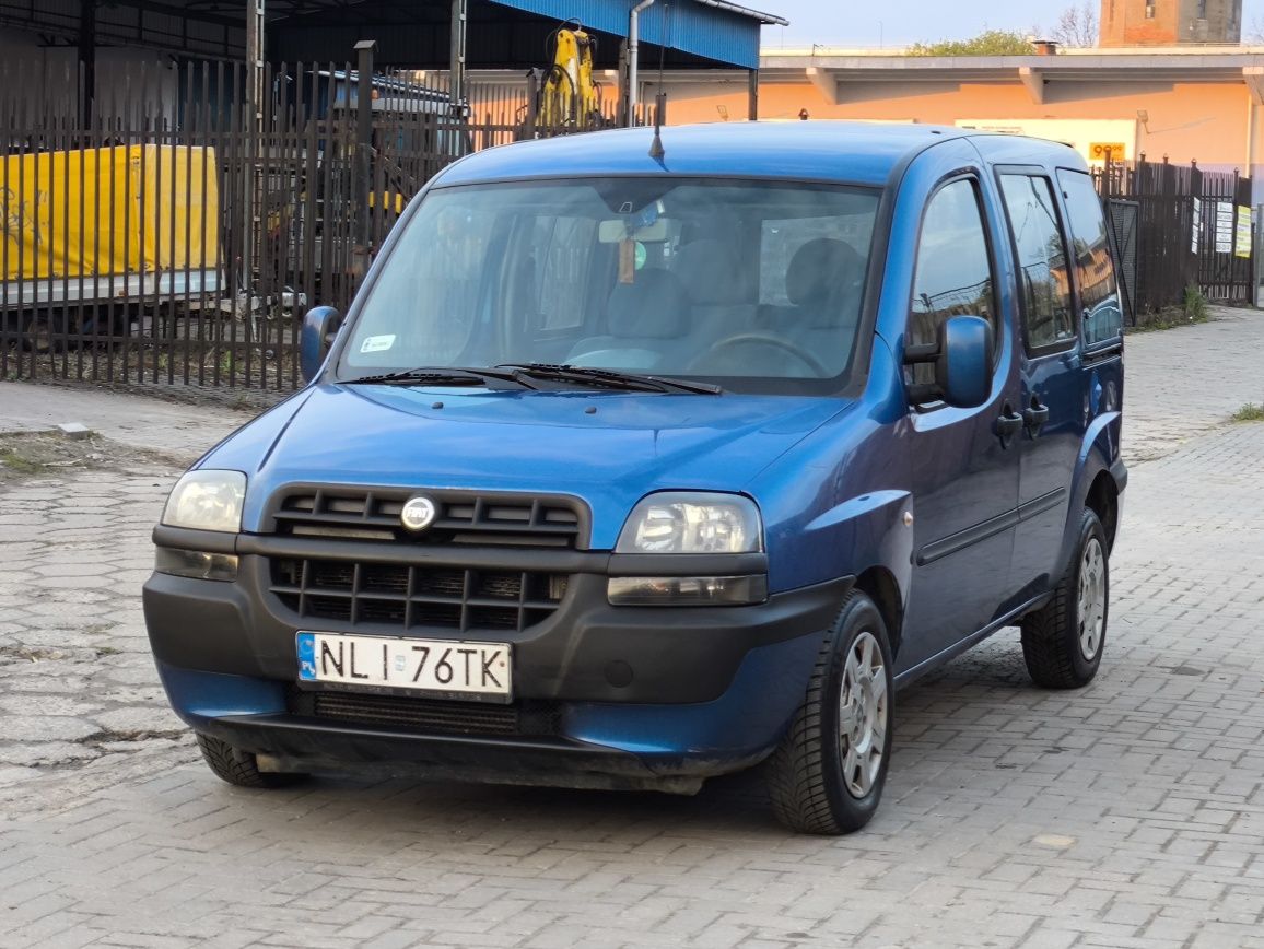 FIAT DOBLO 1.9JTD 105KM Klimatyzacja 2 Kpl kół 2005Rok Długie Opłaty