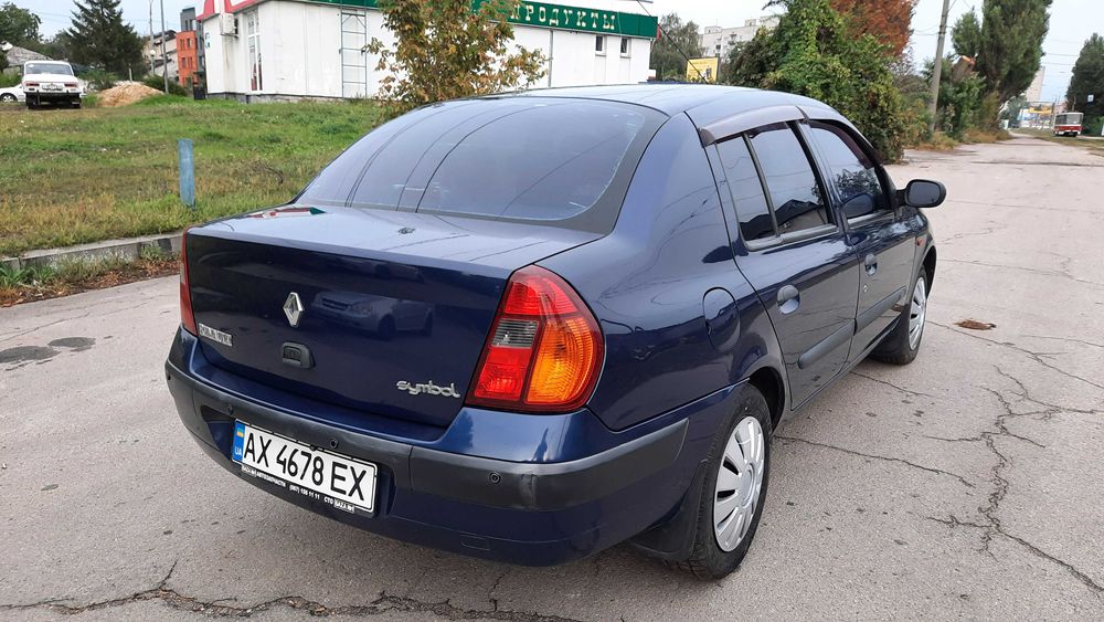 Renault Symbol 2003 р мотор 1.4 16 кл пробіг 144т