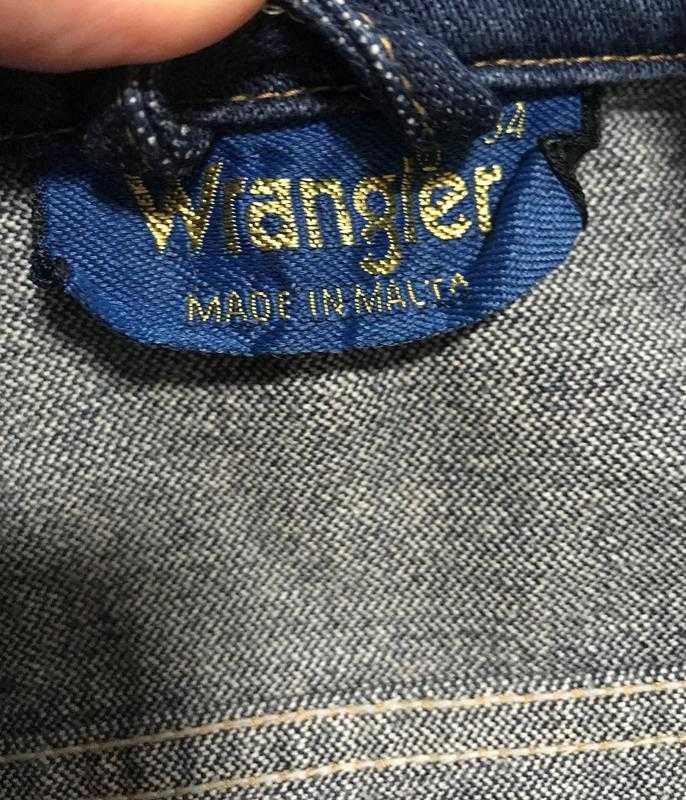 Вінтажна джинсова куртка Wrangler made in Malta