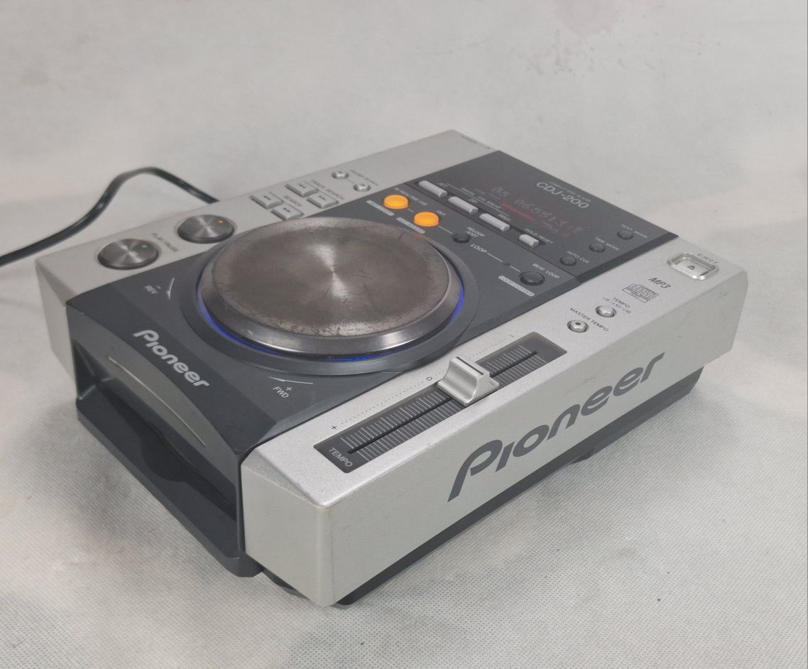 Djski odtwarzacz CD Pioneer CD 200