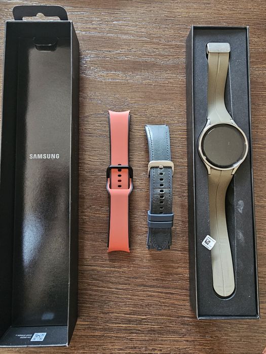 Galaxy Watch 5 Pro LTE używany z oryginalnym paskiem + 2 paski