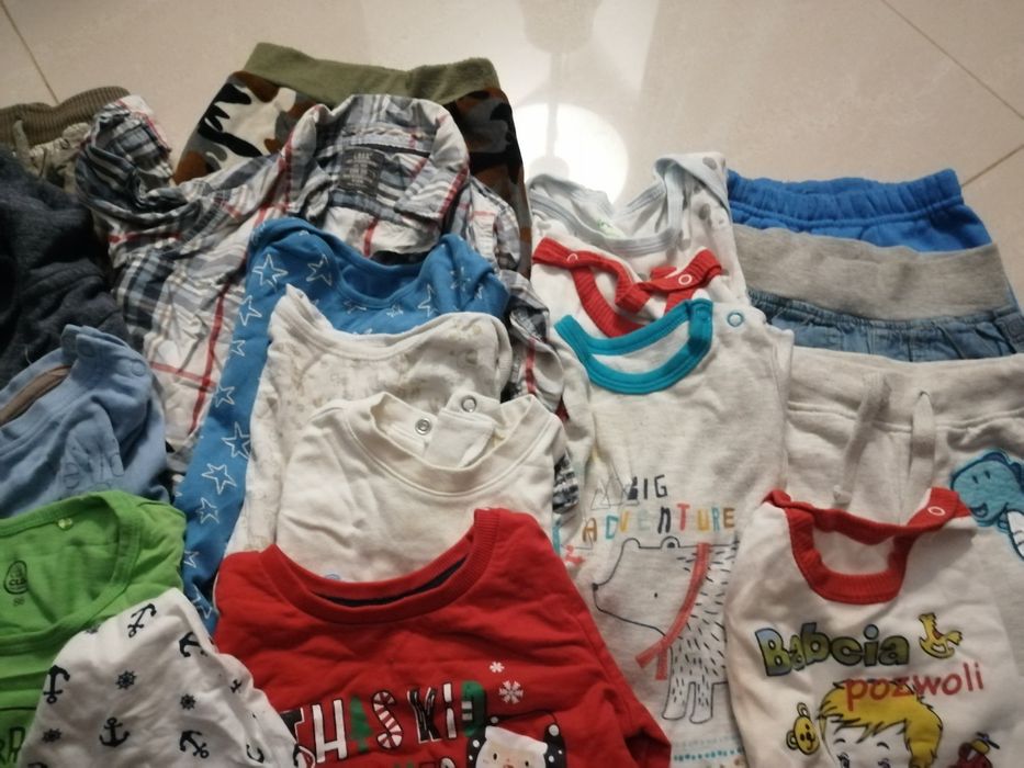 Cena za całość Rzeczy dla chłopca rozmiar 68, 74, 80,86, 92 mniej niz