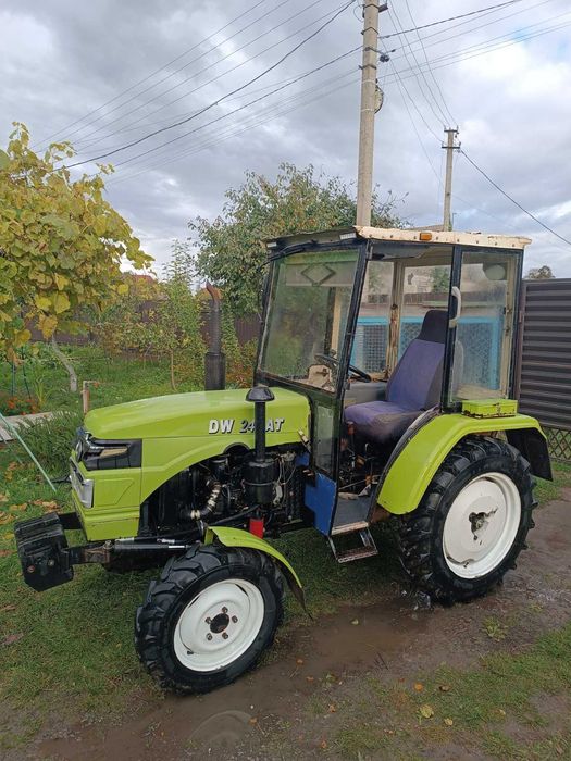 Продам трактор дв244ат
