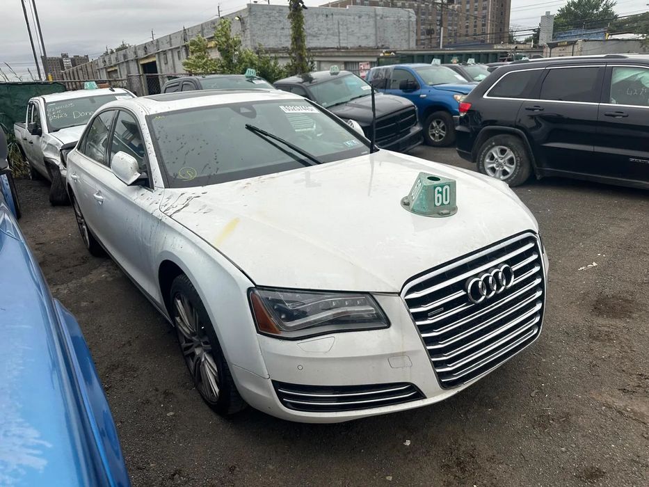 Audi A8 13.11 w Polsce/Cena z akcyzą/FVAT/Kosmetyczna szkoda/Super cena!