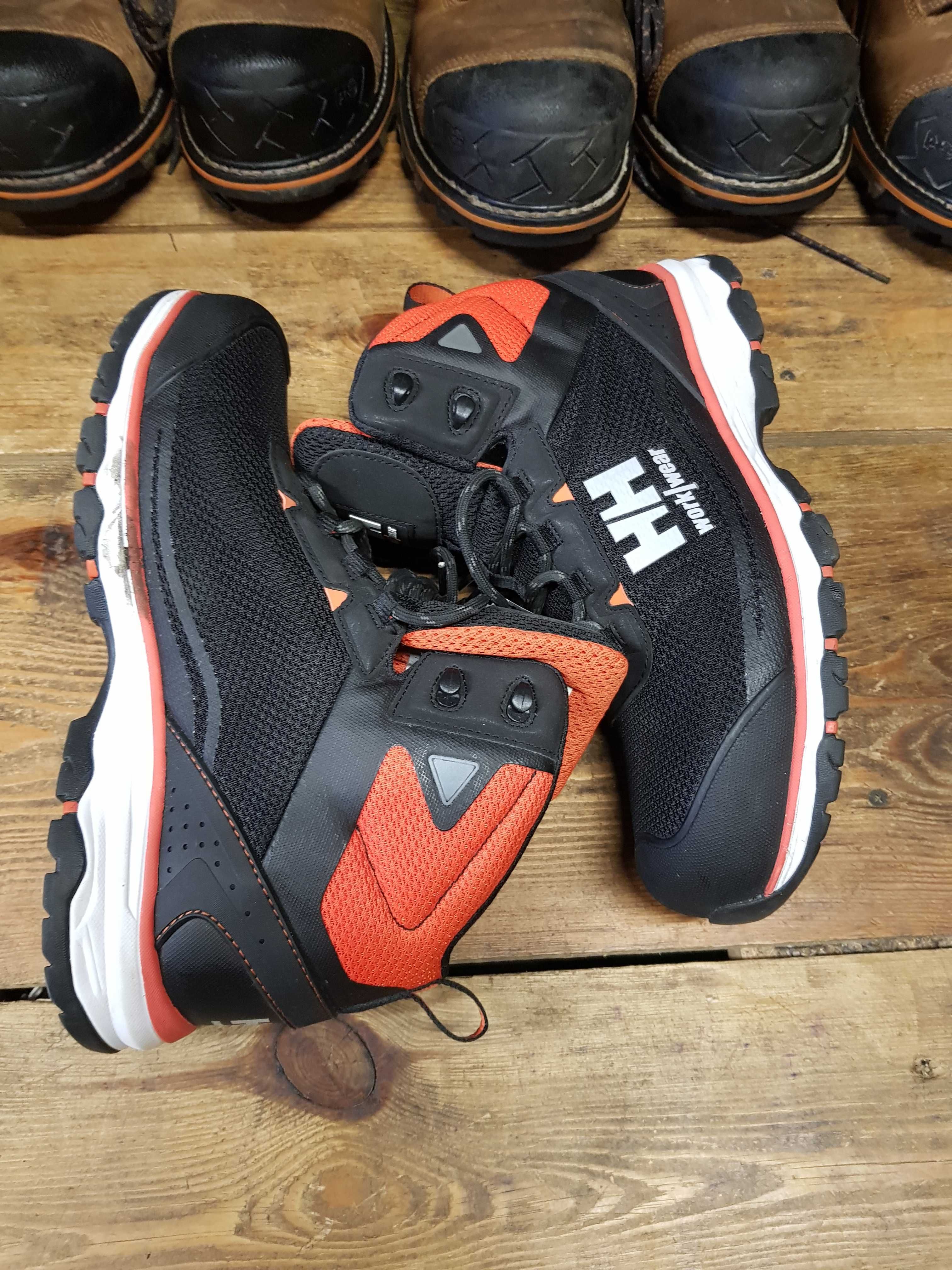 Buty robocze HELLY HANSEN rozm 42,5 wkł 28,5 cm S3