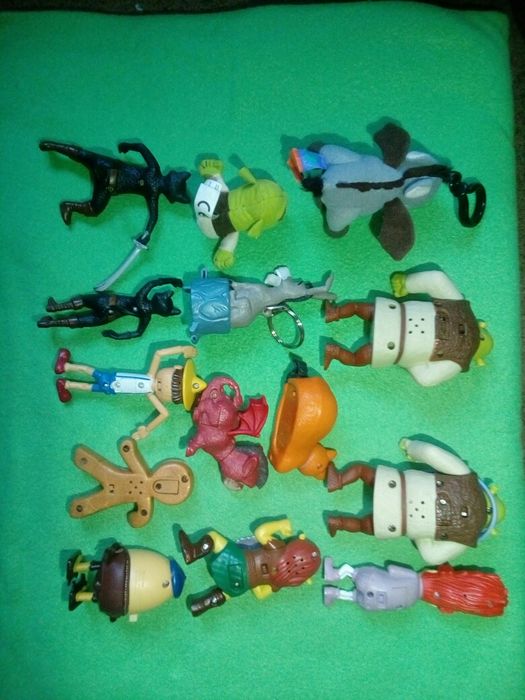 Игрушки из макдональдз Шрек фиона осел кот