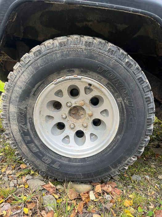 Isuzu Trooper 1 2.6 LPG