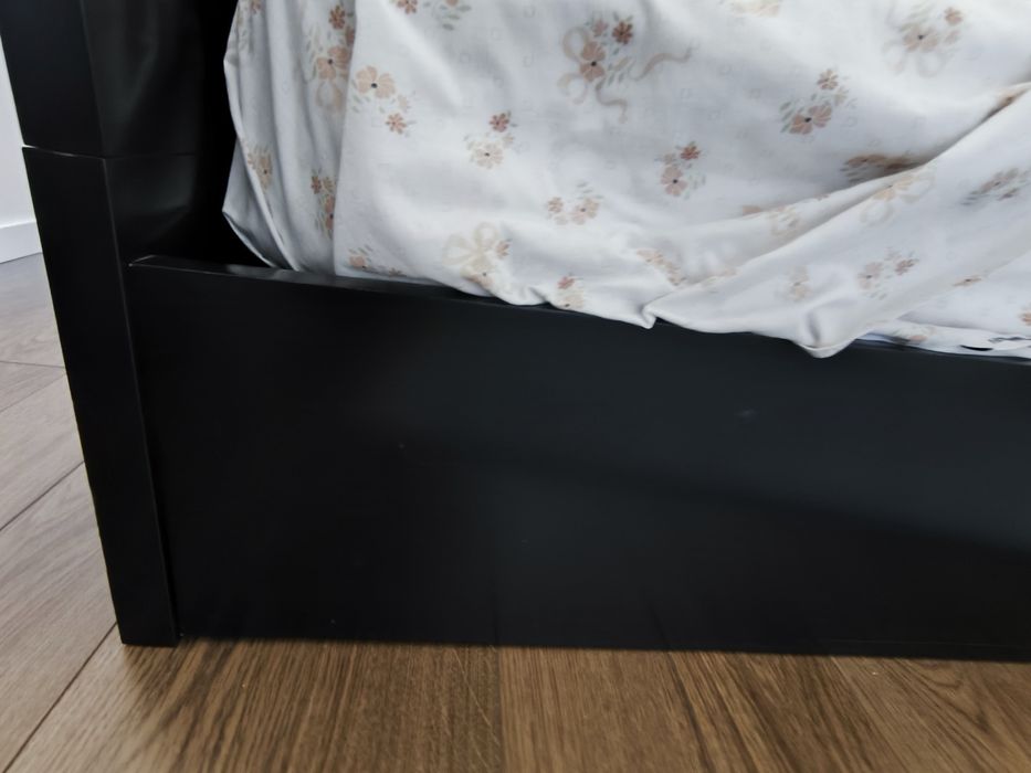 OPORTUNIDADE - Cama de casal em bom estado!