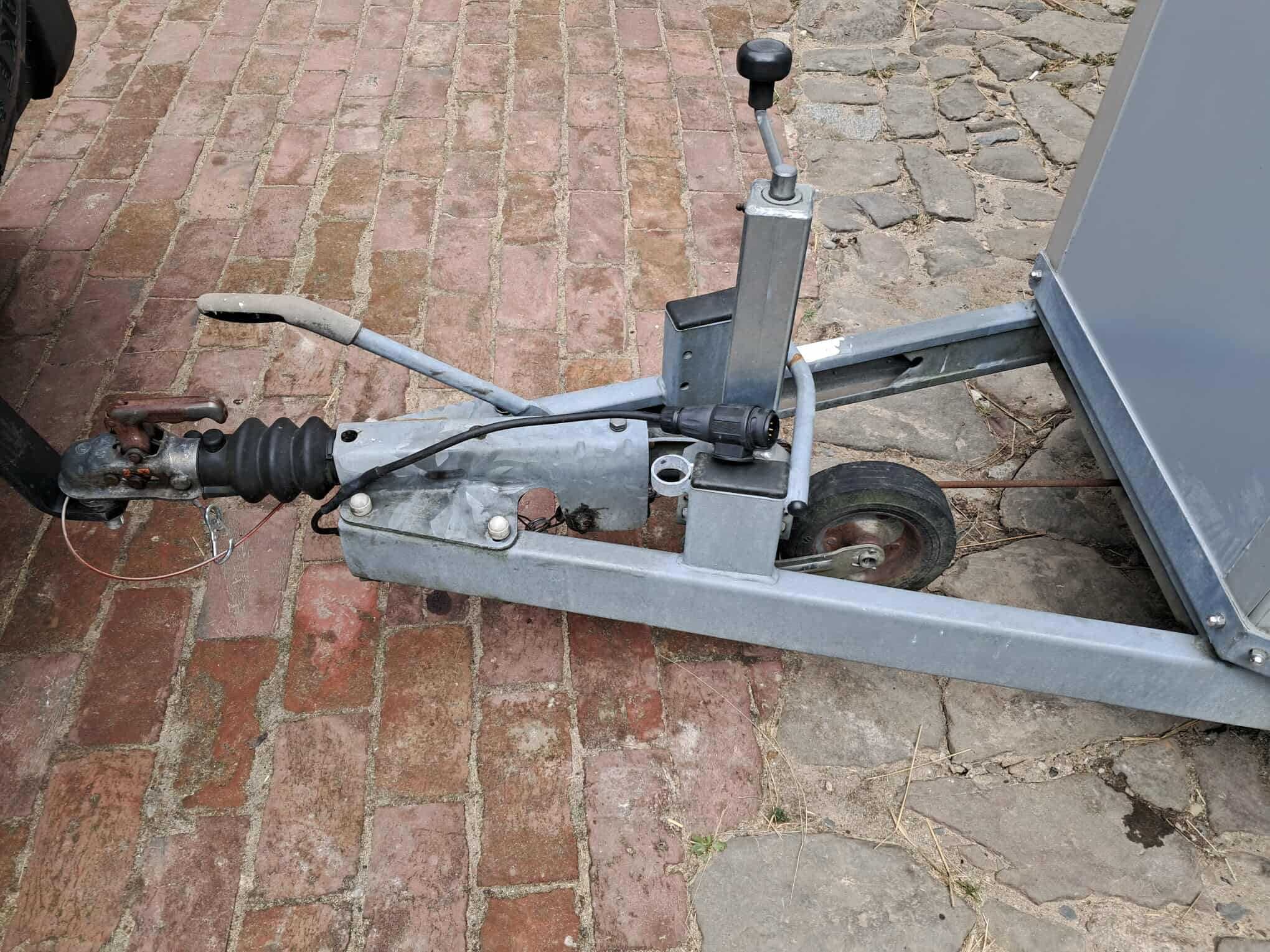 CHEVAL LIBERTE 2002 XL przyczepa na 2 konie