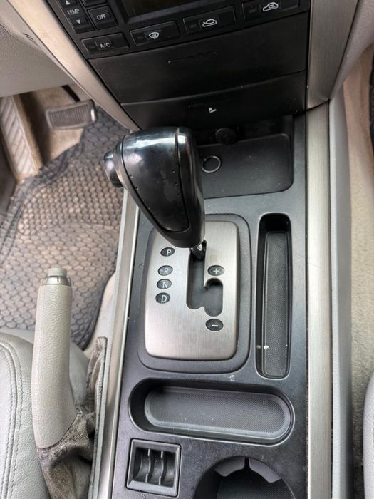 Продам дизельну Кіа Соренто KIA Sorento нерозмитнена