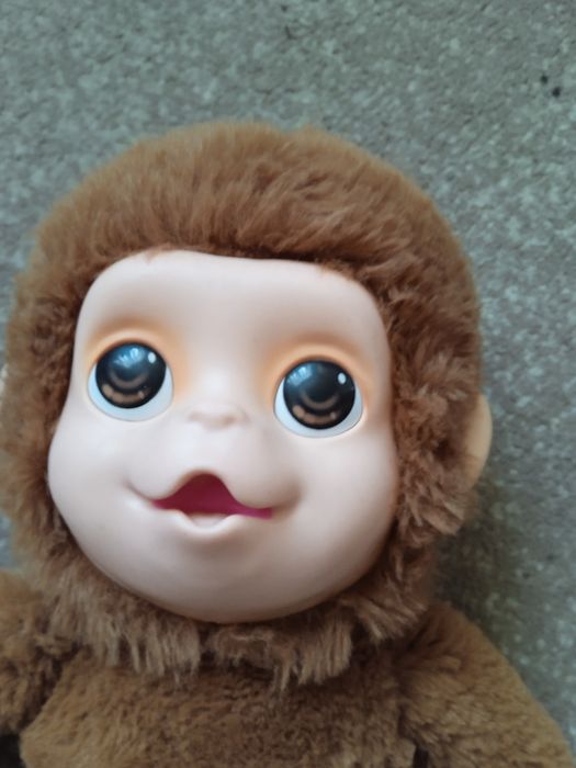 2. Litel manky interaktywna zabawka małpka