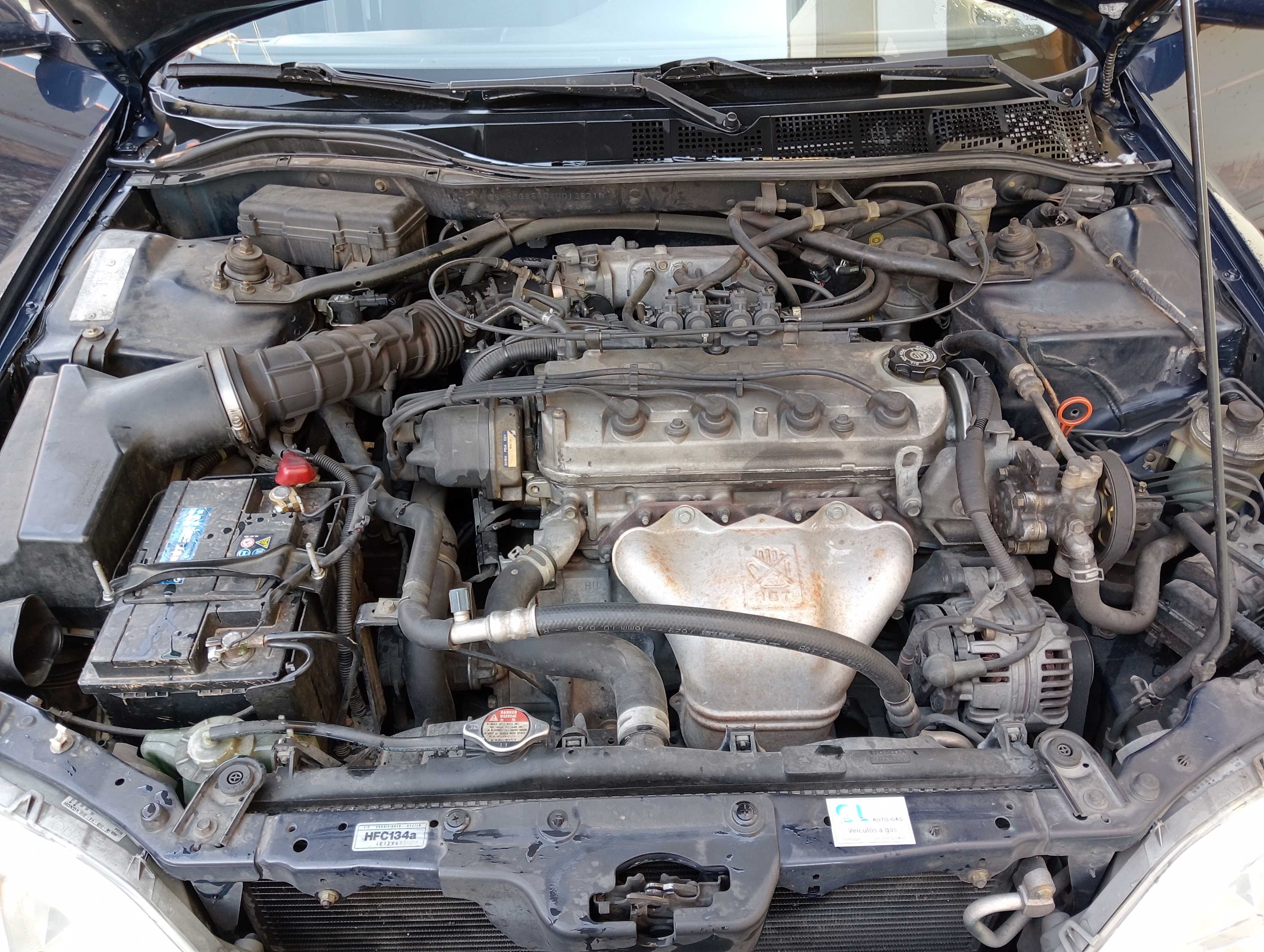 Honda Accord 1.8 LS