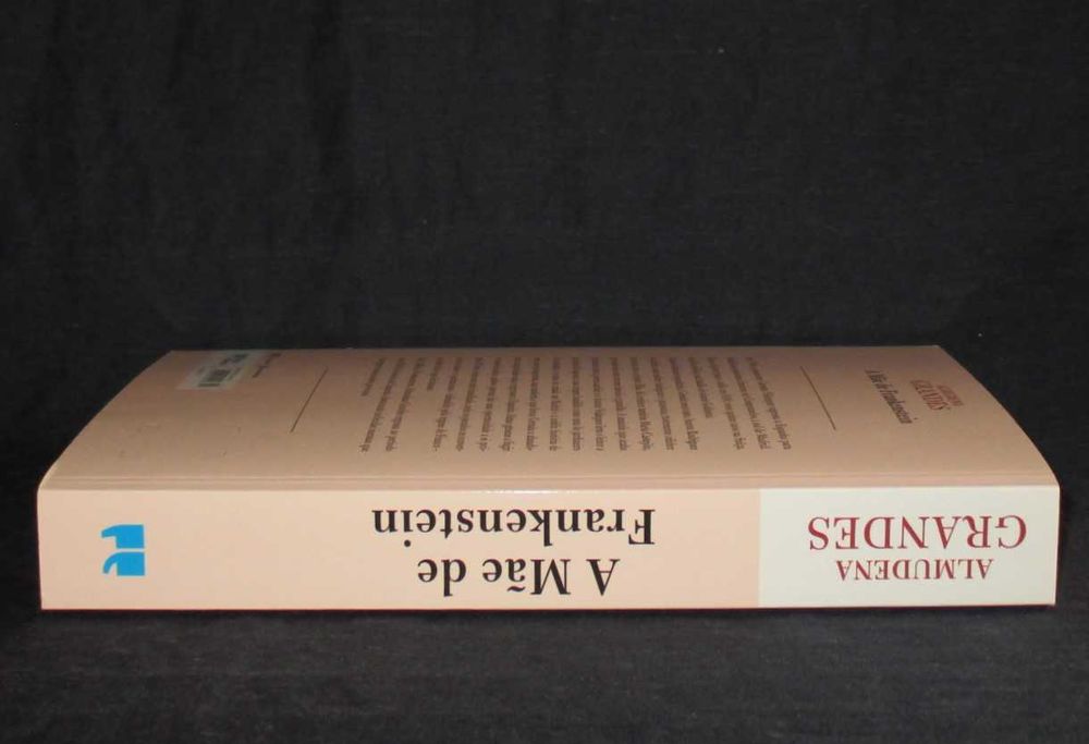 Livro A Mãe de Frankenstein Almudena Grandes