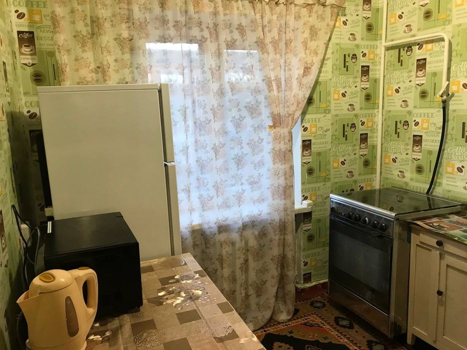 Сдам у довгострокову оренду квартиру  у центрі