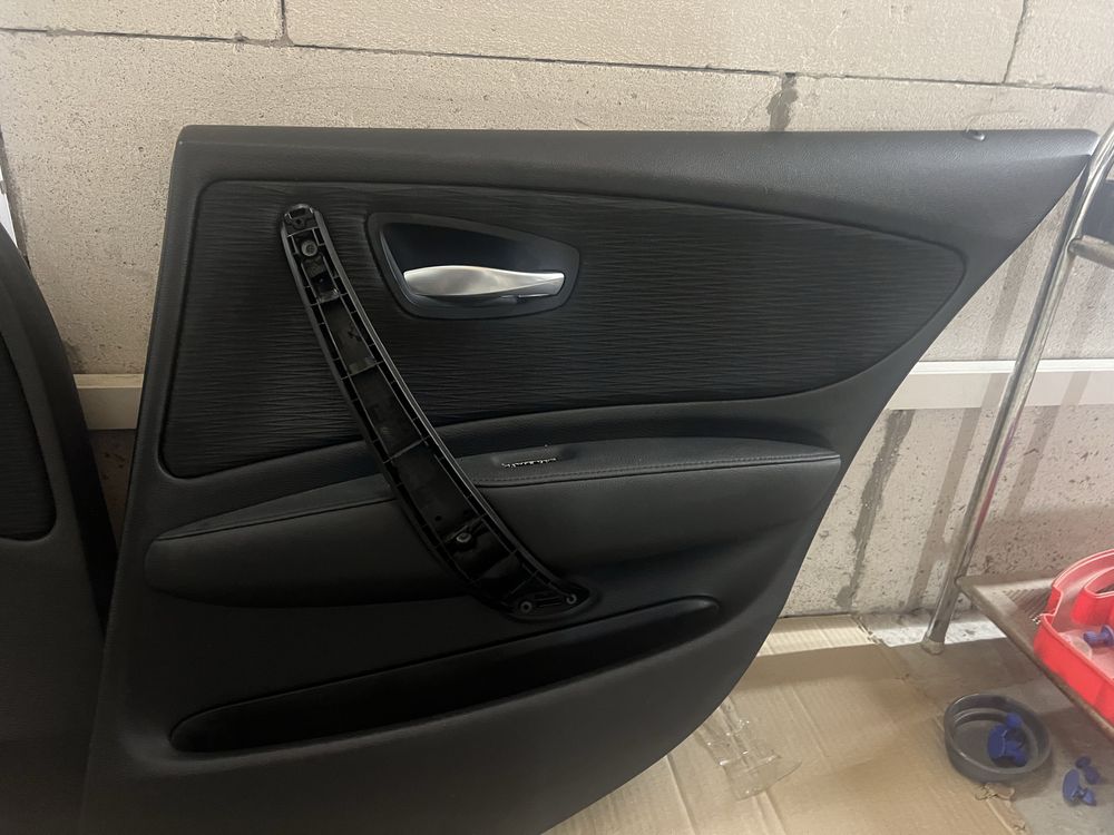 Дверні карти bmw e 87