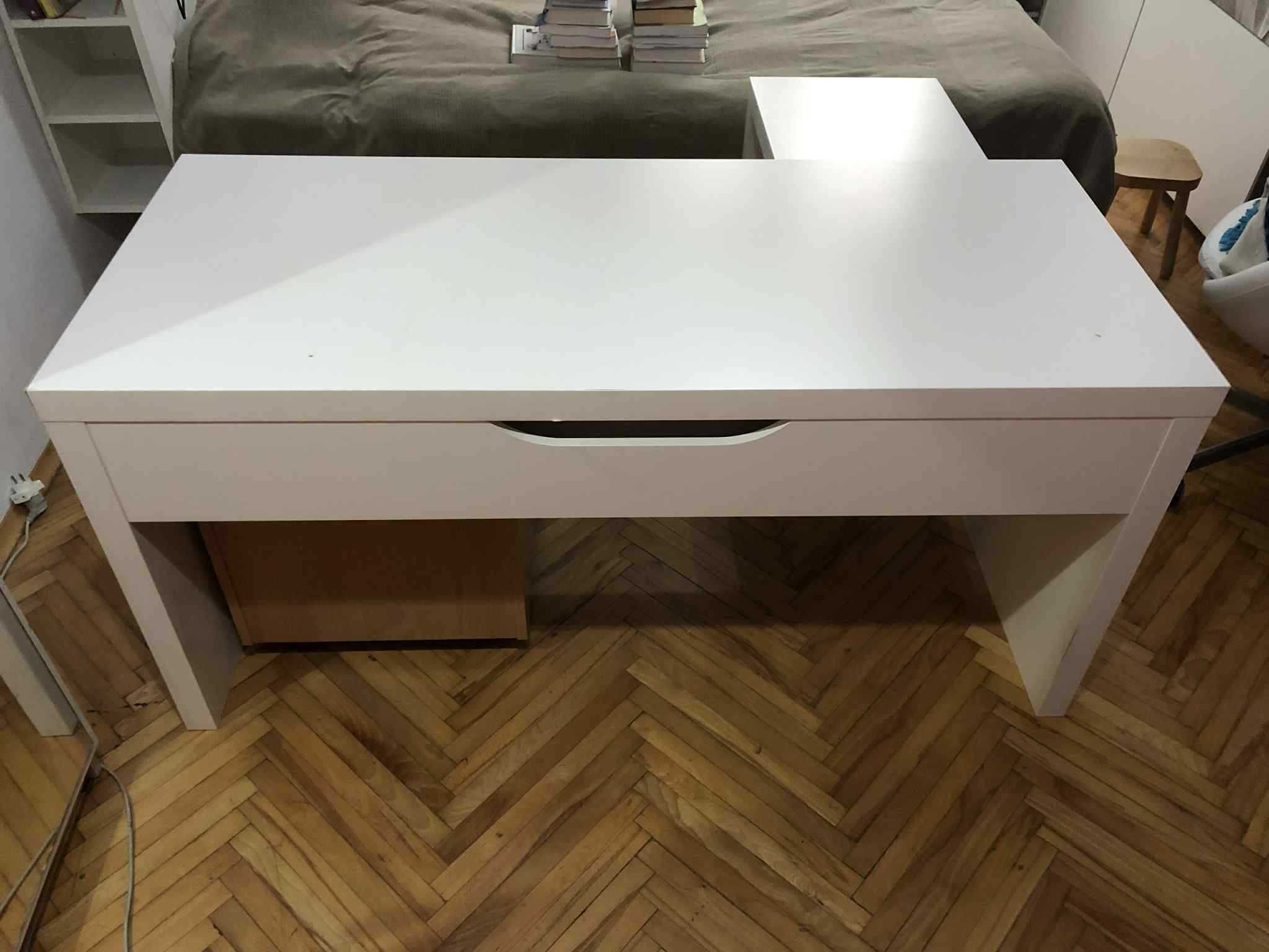 IKEA MALM Biurko z wysuwanym panelem, 151x65 cm