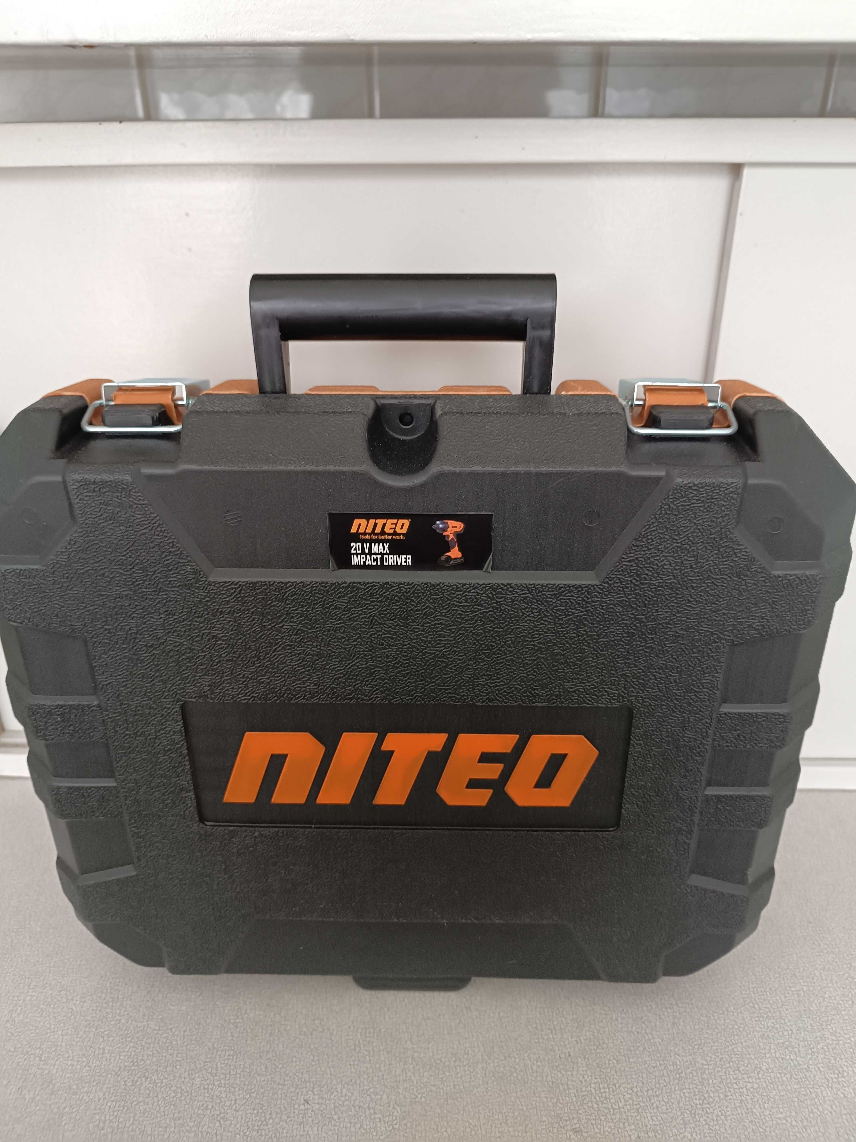 Akumulatorowa zakrętarka udarowa Niteo 20 V Max, 1/4'', 180 Nm