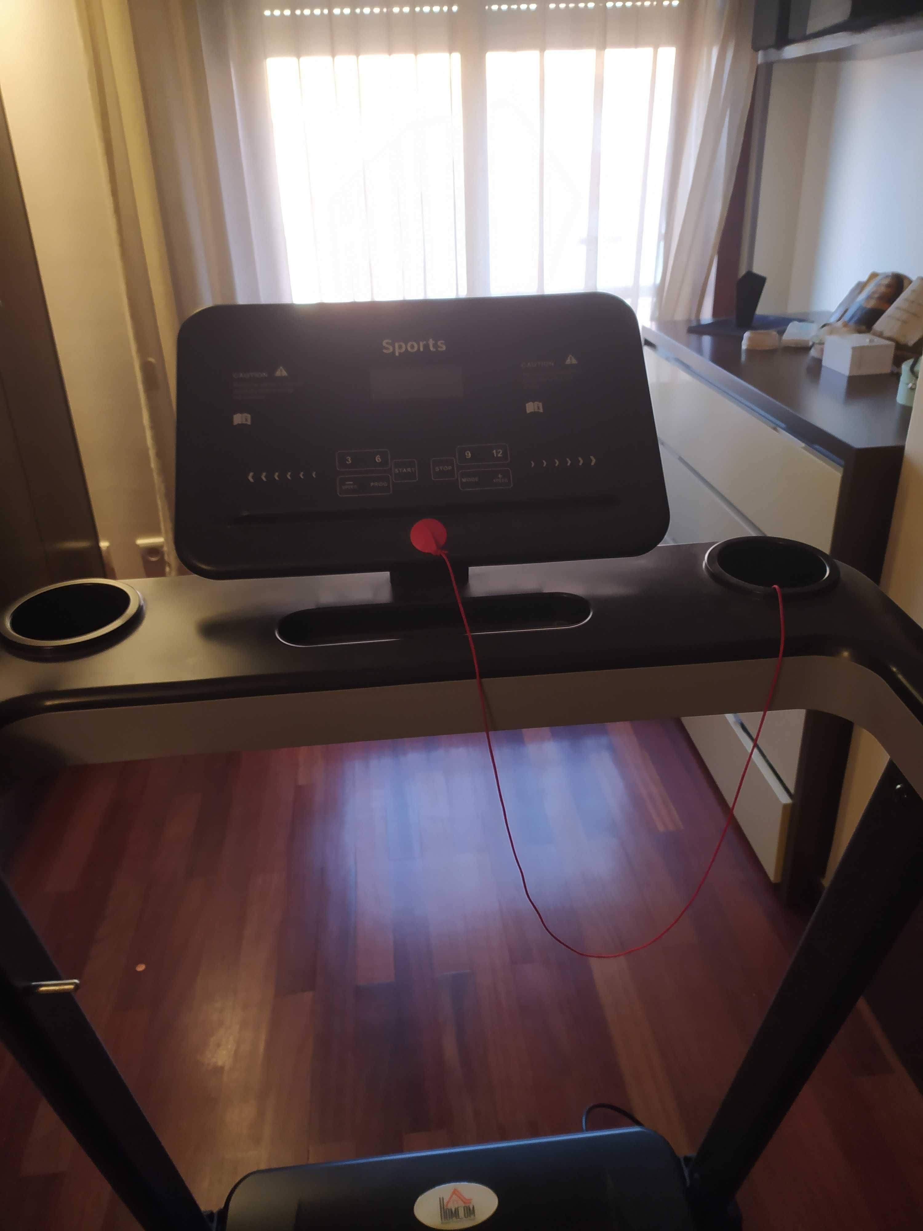 Passadeira elétrica para fazer exercício