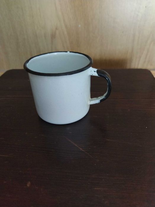 garnuszek metalowy emaliowany