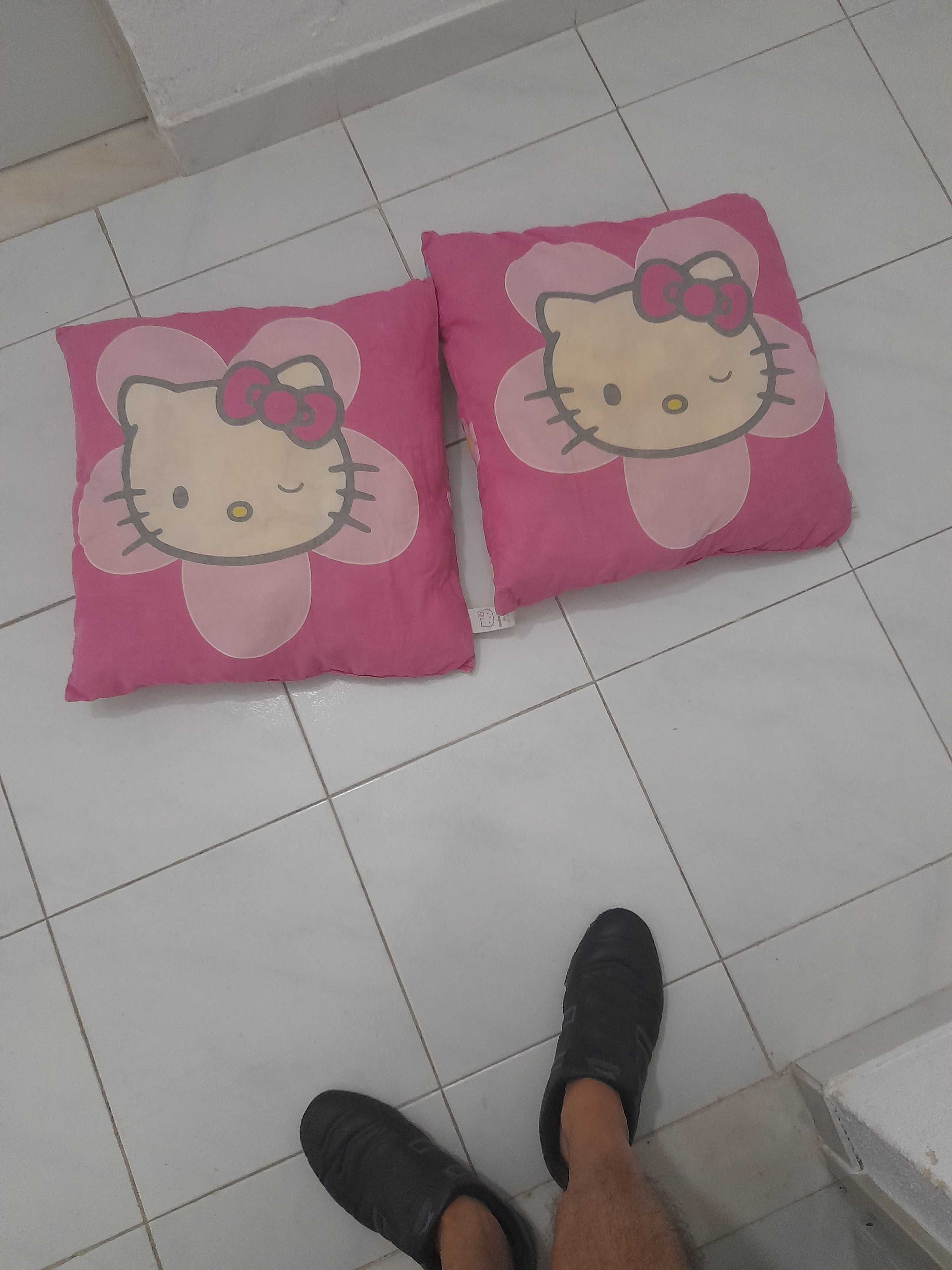 Almofadas hello kitty