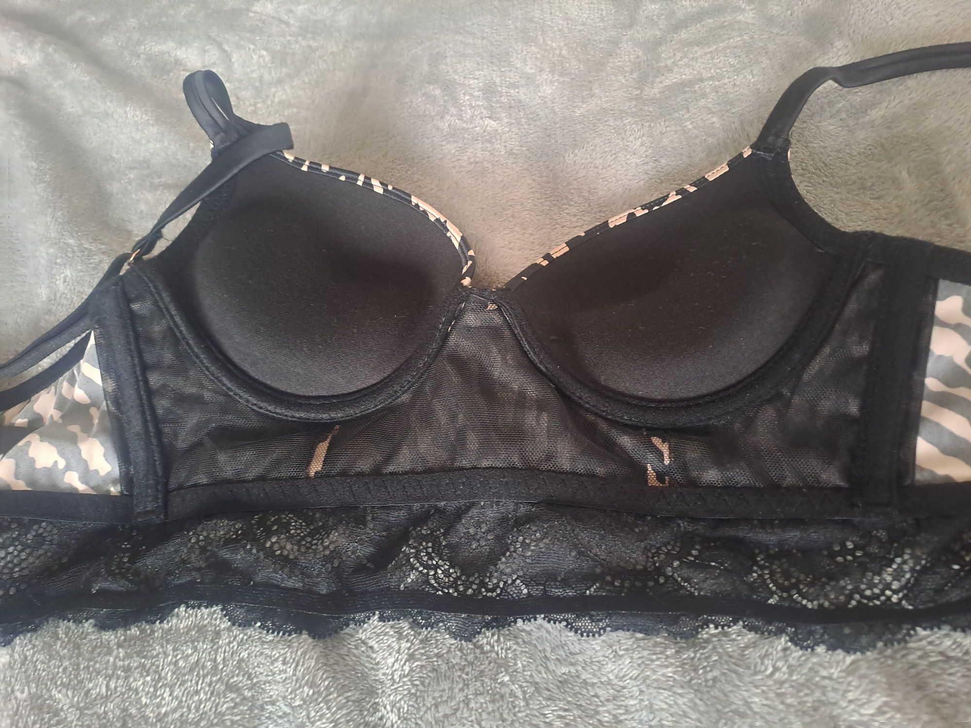 Intimissimi biustonosz 75B Simona super push up zebra