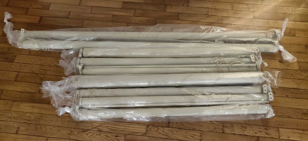 Estores de rolo / Sunsets / Blackouts / Screens de cor beije AKI