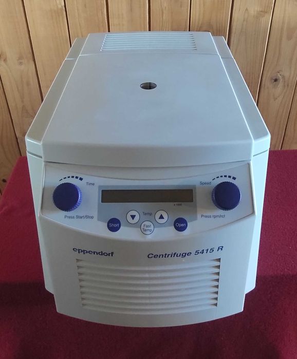 Eppendorf 5415R wirówka laboratoryjna z chłodzeniem 13200 rpm 0-40 *C