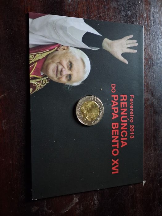 Moeda de ouro Papa Francisco