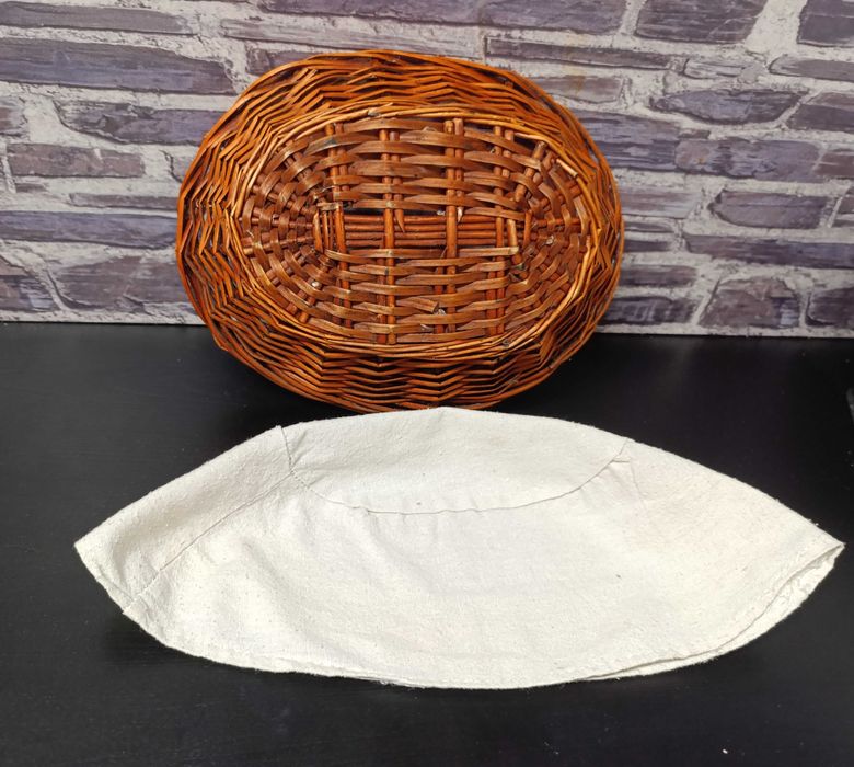 Bricolage 2 Cestos Rústicos,  verga, 1  com forro de linho, removível