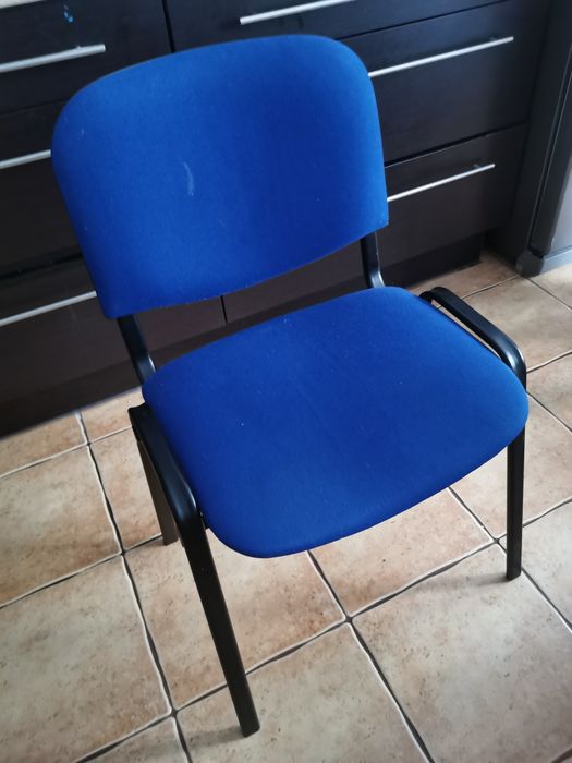 Krzesła 2 szt, stan bardzo dobry
