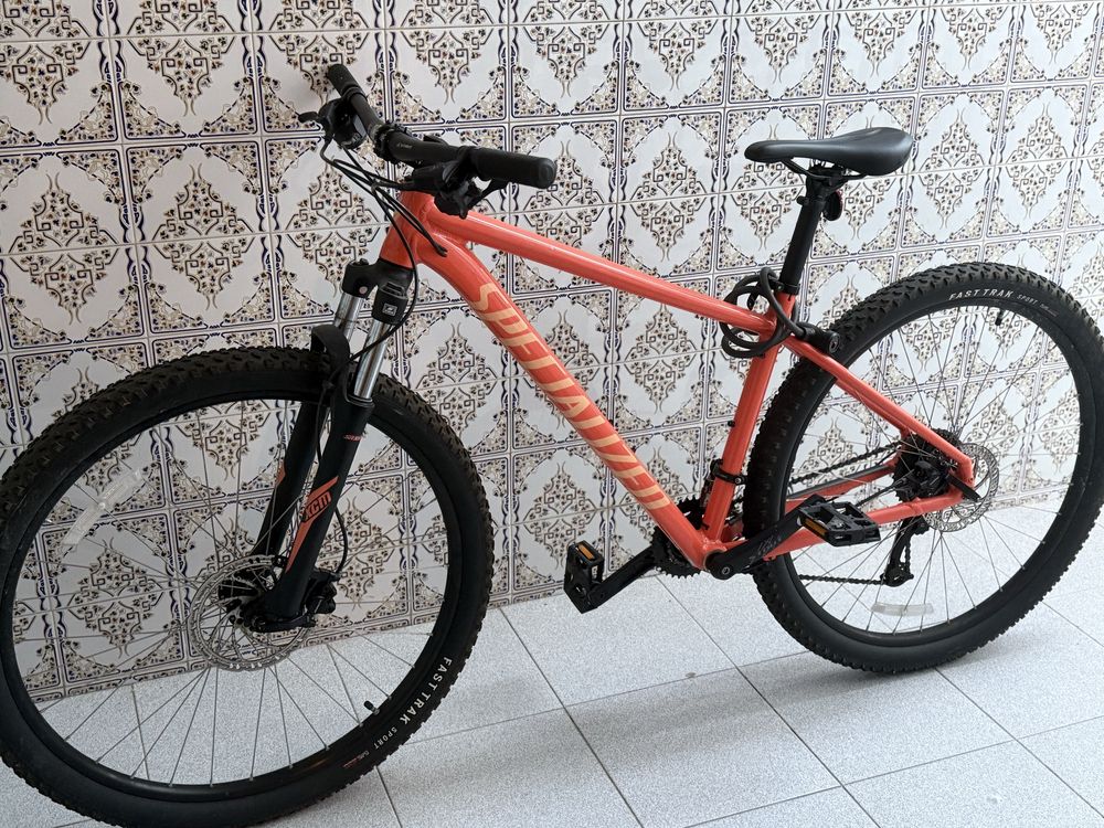 Bicicleta semi nova