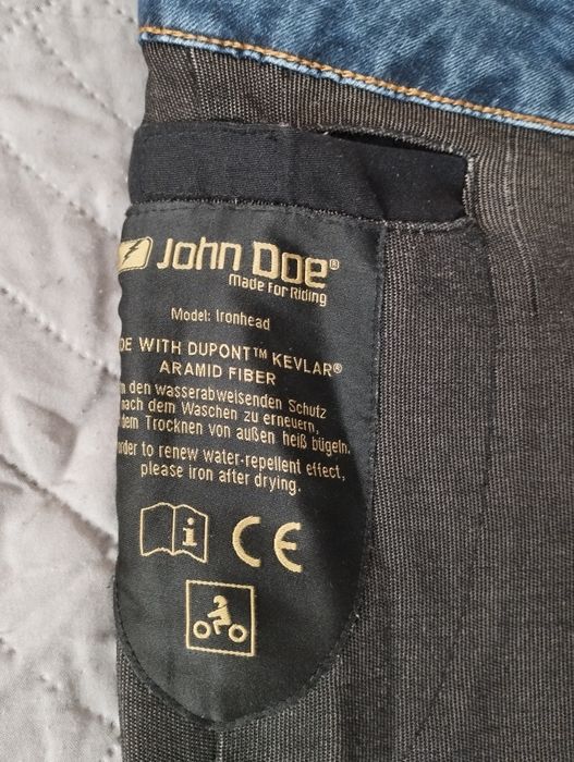 Używane męskie spodnie jeansowe John Doe Ironhead Mechanix r. W28/L32