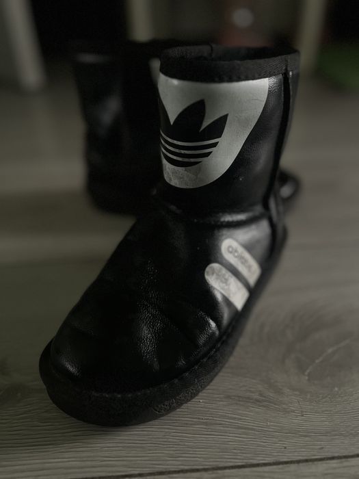 Угги черевики демісезонні зимові весняні