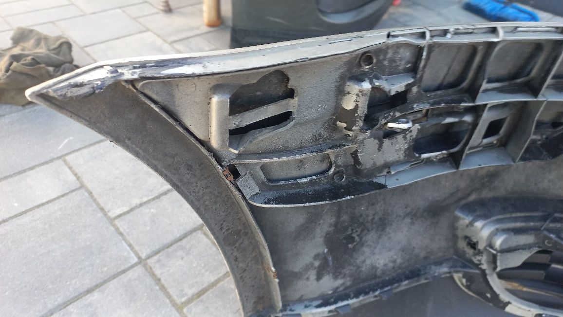 VW Passat b5 lift fl zderzak przód przedni  ld1w chrom  spryski