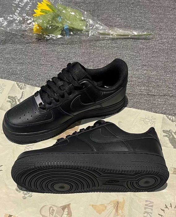 Buty meskie Mokasyny Nike_Air_Force_1_Low_Black_R. 41