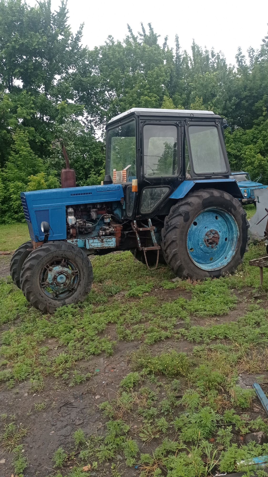 Продам трактор ,