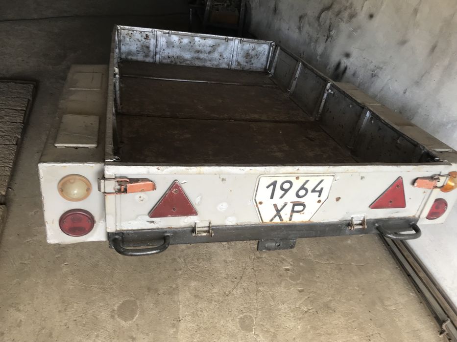 Причеп легковий міцний з документами