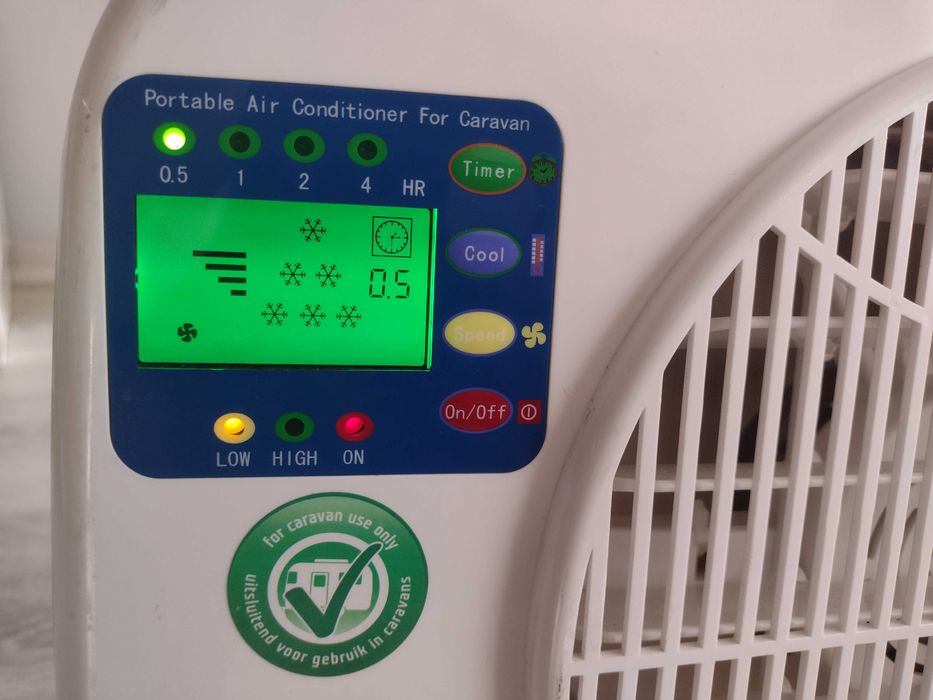 Klimatyzator przenośny do przyczep kempingowych EUROM AC2401