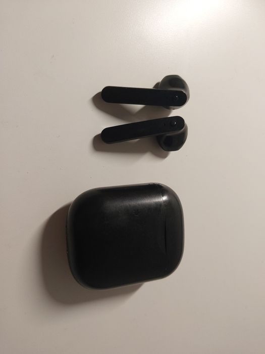 Fones de ouvido por Bluetooth